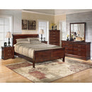  Signature Design by Ashley Alisdair 5-Drawer Chest B376-46 IMAGE 4
