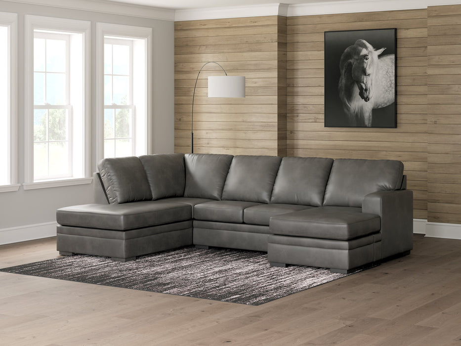 Lofton-Pike Sectional with Chaise