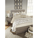  Size_Queen  -- Culverbach B070B8 Queen Panel Bed IMAGE 5