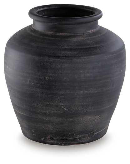 Meadie Vase - Atchison Furniture Company (Atchison, KS)