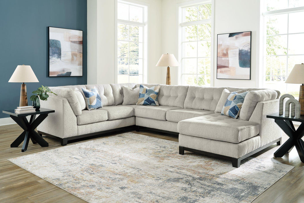 Maxon Place Sectional with Chaise - Atchison Furniture Company (Atchison, KS)