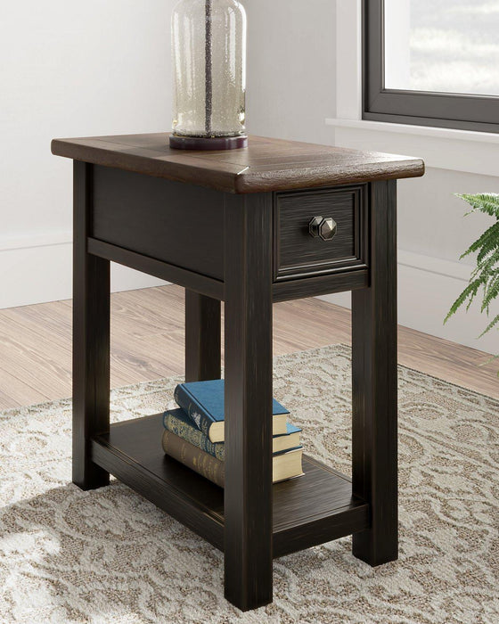 Tyler Creek End Table Set - Atchison Furniture Company (Atchison, KS)