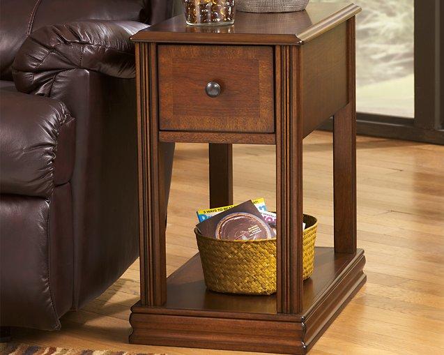 Breegin End Table Set