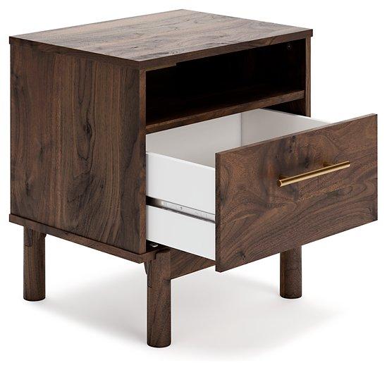 Calverson Nightstand - Atchison Furniture Company (Atchison, KS)