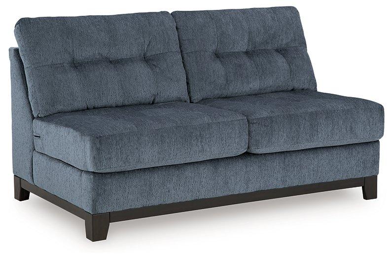 Maxon Place Sectional with Chaise - Atchison Furniture Company (Atchison, KS)