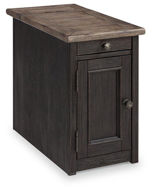 Tyler Creek End Table Set - Atchison Furniture Company (Atchison, KS)