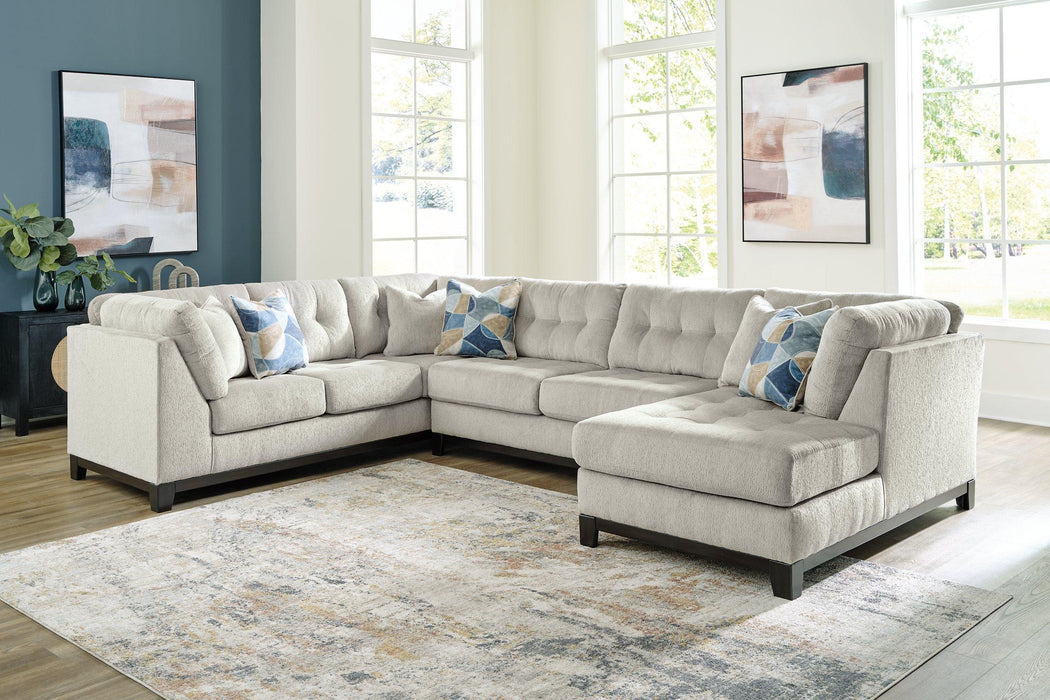 Maxon Place Sectional with Chaise - Atchison Furniture Company (Atchison, KS)