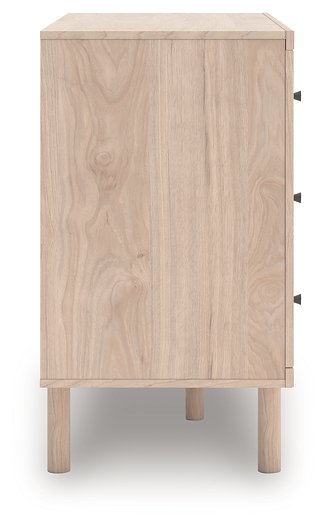 Arloster Dresser