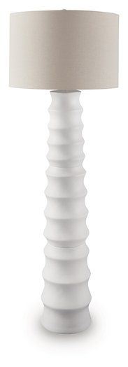 Veraleigh Floor Lamp