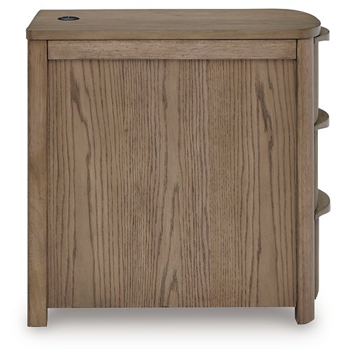 Camdill Chairside End Table - Atchison Furniture Company (Atchison, KS)