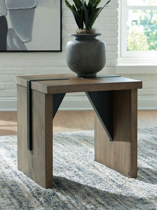 Kandinew End Table - Atchison Furniture Company (Atchison, KS)